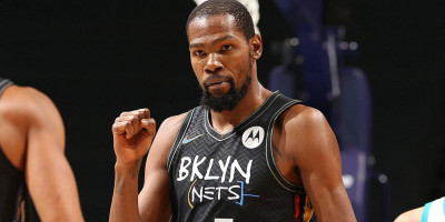 Hina Aktor Komedi, Kevin Durant Didenda Rp 795 Juta thumbnail